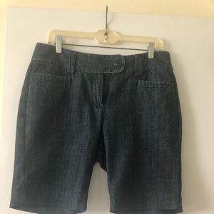Ann Taylor chambray shorts 6 curvy